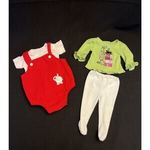 “Dollie And Me Have Been Very Good Girls” Green & Red Outfits Christmas Sets 15”